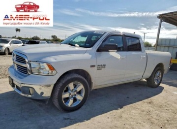  RAM 1500 Classic Slt 2019 5.7 Benzyna 395KM