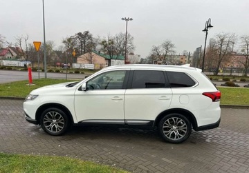 Mitsubishi Outlander III SUV Facelifting 2017 2.0 150KM 2019 Mitsubishi Outlander Sprowadzony Cena za auto juz zarejestrowane w Polsce., zdjęcie 6