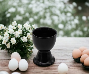 СТЕКЛЯННАЯ ПОДСТАВКА ДЛЯ ПАСХАЛЬНЫХ ЯИЦ