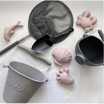 СИЛИКОНОВАЯ ЛЕЙКА SCRUNCH BUCKET, темно-синий