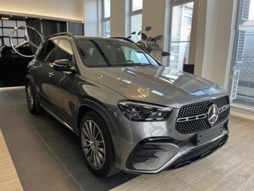 Mercedes GLE V167 SUV Facelifting 3.0 450 381KM 2025 MERCEDES-BENZ GLE 450 4-Matic AMG Line 3.0 (381KM) 2025, zdjęcie 2