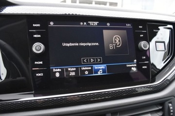 Volkswagen Taigo 1.0 TSI 110KM 2022 Volkswagen Taigo SalonPL 110KM TSI DSG Life APPconnect Pakiety Pod.Fotel D, zdjęcie 17
