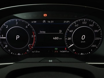 Volkswagen Arteon Fastback 2.0 TDI 240KM 2018 Volkswagen Arteon 4x4 DSG matrix LED virtual, zdjęcie 21