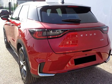 Lexus LBX 1.5 Hybrid 136KM 2025 Od ręki - Emotion 1.5 Hybrid 136KM | Podgrzewane fotele!, zdjęcie 2