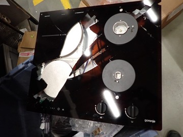Варочная панель GORENJE GCI691BSC - повреждена