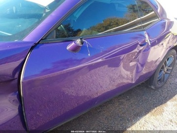 Dodge Challenger III 2019 Dodge Challenger Challenger gt awd 3.6 Benzyna 305KM, zdjęcie 9