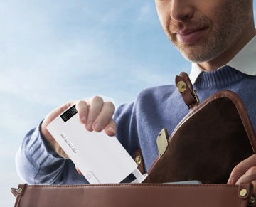 BLOW Projektor przenośny AndroidTV FullHD