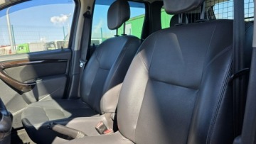 Dacia Duster I SUV 1.6 16V 105KM 2012 Dacia Duster Klima orurowana, zdjęcie 16