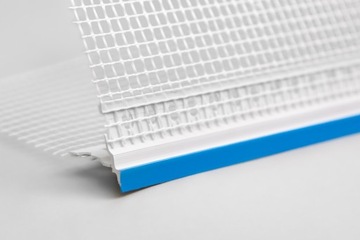 УГЛОВОЙ ПРОФИЛЬ КАПЕЛЬ ПВХ KAPINOS КАПЕЛЬ 2,5м