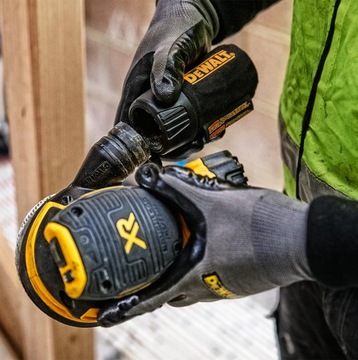 Осциллирующая шлифовальная машина 125мм 18В 2х5Ач DeWalt DCW210P2