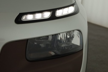 Citroen C4 Cactus Crossover 1.2 PureTech 82KM 2015 Citroen C4 Cactus 1.2 PureTech, Salon Polska, zdjęcie 15