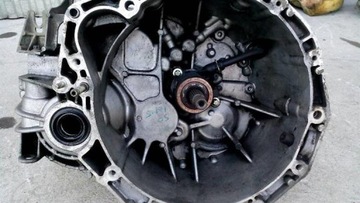 КПП Renault SCENIC II 8200370824