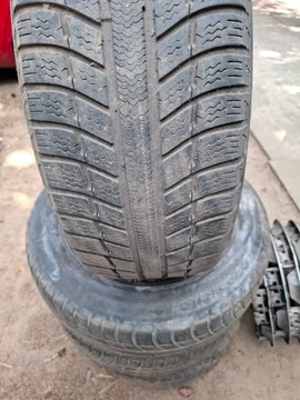 Honda Civic VIII Hatchback 3d 1.8 i-VTEC 140KM 2007 Honda civic 1.8 benzyna, zdjęcie 10