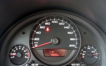 Seat Mii Hatchback 5d 1.0 75KM 2015 Seat Mii 1.0MPI 75KM Klima Tempomat Zarejestrowany Niski przebieg Stan BDB, zdjęcie 14