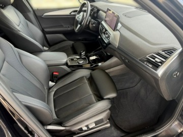 BMW X3 G01 SUV Plug-in Facelifting 2.0 30e 292KM 2023 BMW X3 FUL LED head UP nawi EL.KLAPA grzane fotel, zdjęcie 24