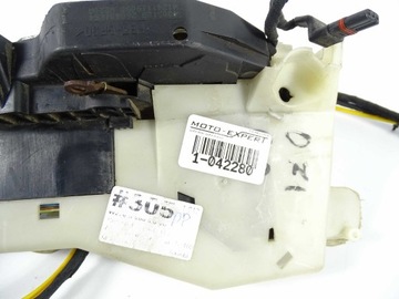 MERCEDES S TŘÍDA W220 ZÁMEK DVEŘE PRAVÝ PŘEDNÍ A2207206235