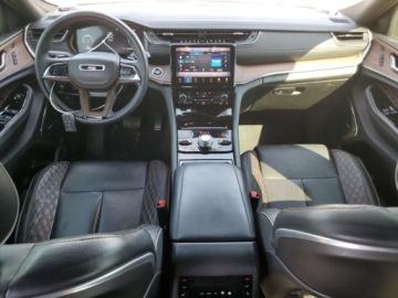 Jeep Grand Cherokee V 2023 Jeep Grand Cherokee L Summit 2023 5.7l 5.7 Benzyna 357KM, zdjęcie 8