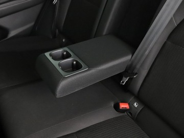 Nissan Qashqai III Crossover 1.3 DIG-T MHEV 140KM 2022 Nissan Qashqai MHEV Automatyczna klimatyzacja, zdjęcie 35