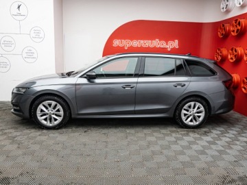 Skoda Octavia IV Kombi 2.0 TDI 115KM 2022 SKODA Octavia 2.0 TDI Ambition Combi 150KM 2022, zdjęcie 3