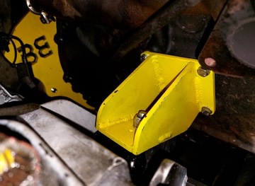 MOCOWANIA/LAPY MOTORU OM606-NISSAN PATROL Y60/Y61