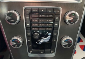 Volvo XC60 I SUV Facelifting 2.0 D4 DRIVE-E 181KM 2015 Volvo XC 60 Gwarancja Bezwypadkowy Serwisowany Zarejestrowany 2.0 Diesel, zdjęcie 6