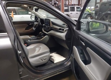Toyota Highlander III 2021 Toyota Highlander XLE, V6, od ubezpieczalni 3.5 Benzyna 295KM, zdjęcie 10