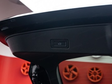 Omoda 5 1.5 T-GDI 224KM 2025 Od ręki - 1.5 T-GDI Hybrid Premium DHT 224KM, zdjęcie 30