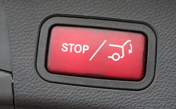 Mercedes Klasa C W205 Kombi Facelifting 1.6 200d 160KM 2018 Mercedes-Benz Klasa C LED, Czujniki Kamer, NAVI, Grzane el. reg. , Fotele, zdjęcie 18