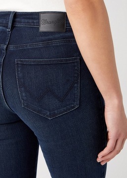 Wrangler SLIM Kourt DOPASOWANE PROSTE Z WYSOKIM STANEM CIEMNY DżINS W30 L30