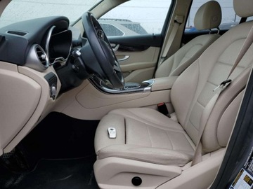 Mercedes GLC C253 2021 Mercedes-Benz GLC 300 2021 2.0l 2.0 Benzyna 255KM, zdjęcie 7