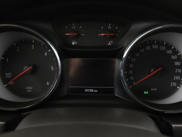 Opel Astra K Sports Tourer 1.6 CDTI 110KM 2019 Opel Astra 1.6 CDTI 6MT 120 Jahre Klimatyzacja, zdjęcie 21