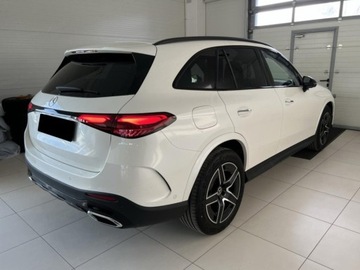 Mercedes GLC C254/X254 2025 MERCEDES-BENZ GLC 200 d 4-Matic AMG Line 2.0 (163KM) 2025, zdjęcie 2