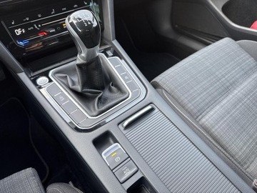 Volkswagen Passat B8 Variant Facelifting 2.0 TDI SCR 150KM 2021 Volkswagen Passat Variant Business 2.0 TDI SCR 150, zdjęcie 15