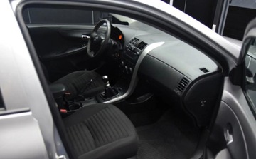 Toyota Corolla X Sedan Facelifting 1.4 D-4D 90KM 2013 Toyota Corolla Polski salon_1.4 D_90KM _ klimatyzacja _ podgrzewane fotele, zdjęcie 4