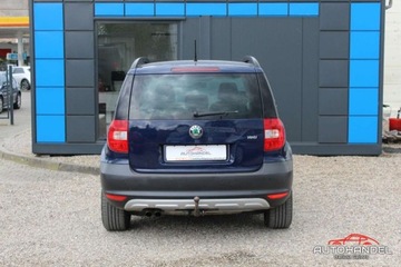 Skoda Yeti Minivan 1.4 TSI 122KM 2012 Skoda Yeti 1.4 122ps, Alufelgi, Hak 1.4 Benzyna 122KM, zdjęcie 4
