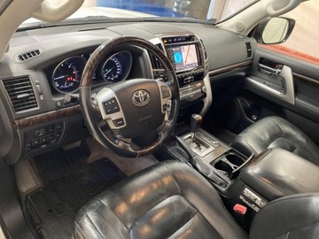 Toyota Land Cruiser VI 2013 Toyota Land Cruiser VI (2010-), zdjęcie 9