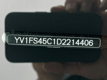 Volvo S60 II Sedan 1.6 T3 150KM 2013 Volvo S60 1.6 T3 150 KM Xenony Podgrzewane fotele, zdjęcie 28