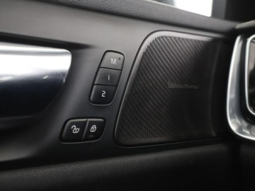 Volvo S60 III 2019 Volvo S60 FV23% R-Design PHEV T8 automat AWD, zdjęcie 37