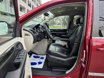 Chrysler Town &amp; Country V 2015 town chrysler Touring V6 3.6l benzyna 283KM Dokumentacja Zadbany, zdjęcie 3