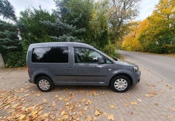 Volkswagen Caddy III Kombi Facelifting 1.2 TSI 85KM 2011 Volkswagen Caddy Volkswagen Caddy 1.2 (5-Si.) Trendline 1.2 Benzyna 86KM, zdjęcie 2