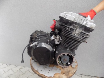 ДВИГАТЕЛЬ КАВАСАКИ ZR7