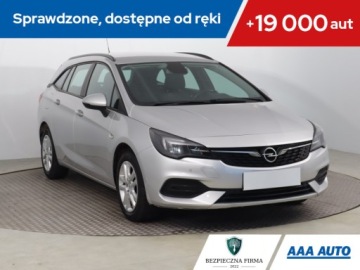 Opel Astra K Sportstourer Facelifting 1.5 Diesel 122KM 2020 Opel Astra 1.5 CDTI, Salon Polska, Automat