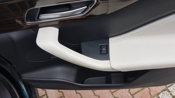 Jaguar F-Pace SUV 2.0 i4D 180KM 2017 Jaguar F-Pace 2.0D AWD 4X4, zdjęcie 21