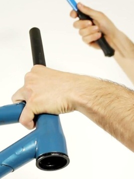 UNIOR 1681.1/4 СЪЕМНИК РУЛЕВОГО ВАЛА 1 1/4, 1 1/2