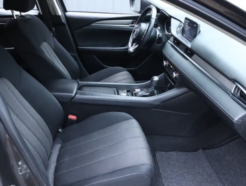 Mazda 6 III Sport Kombi Facelifting 2018 2.0 Skyactiv-G 165KM 2018 Mazda 6 2.0 Skyactiv-G, Salon Polska, Serwis ASO, zdjęcie 8