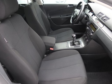 Volkswagen Passat B6 Variant 1.4 TSI 122KM 2009 VW Passat 1.4 TSI, Klima, Klimatronic, Tempomat, zdjęcie 8
