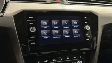 Volkswagen Passat B8 Variant Facelifting 1.5 TSI EVO 150KM 2023 Volkswagen Passat variant DSG TSI 150 KM Bussines, zdjęcie 17