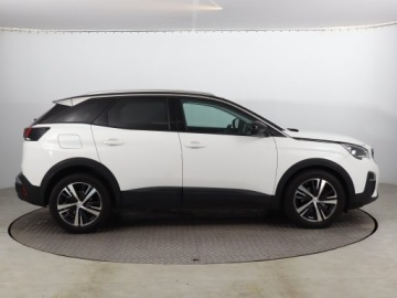 Peugeot 3008 II Crossover 1.2 PureTech 130KM 2019 Peugeot 3008 1.2 PureTech, Salon Polska, zdjęcie 5
