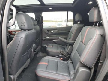 Chevrolet 2024 Chevrolet Traverse 2024, 2.5L, 4x4, RS, od ubezpieczalni 2.5 Benzyna 328KM, zdjęcie 9