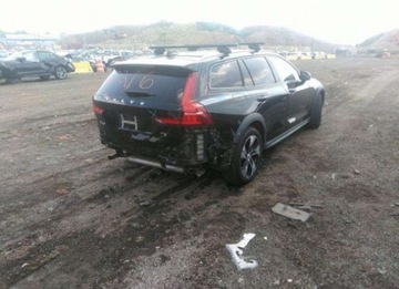 Volvo 2020 Volvo V60 Cross Country 2020, 2.0L, 4x4, T5, od ubezpieczalni 2.0 Benzyna, zdjęcie 4